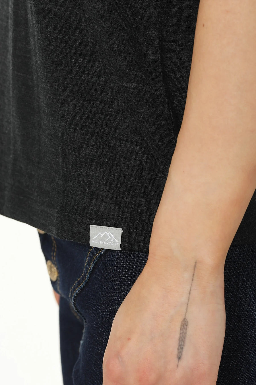 Women's Merino T-shirt 180 Charcoal | V-Neck (+socks)