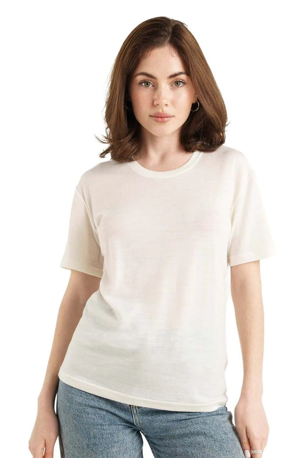 Women's Merino T-shirt 180 Off White | Crewneck (+socks)